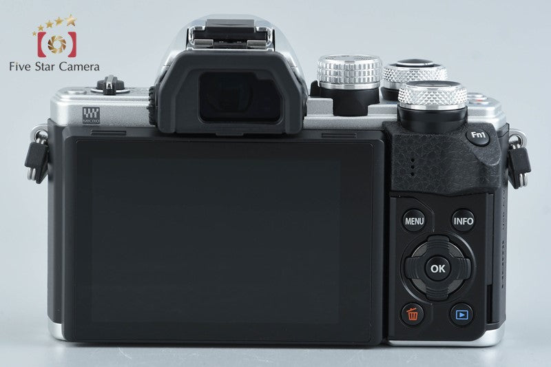 "Count 588" Olympus OM-D E-M10 Mark II Silver 16.1 MP 14-42 EZ Lens