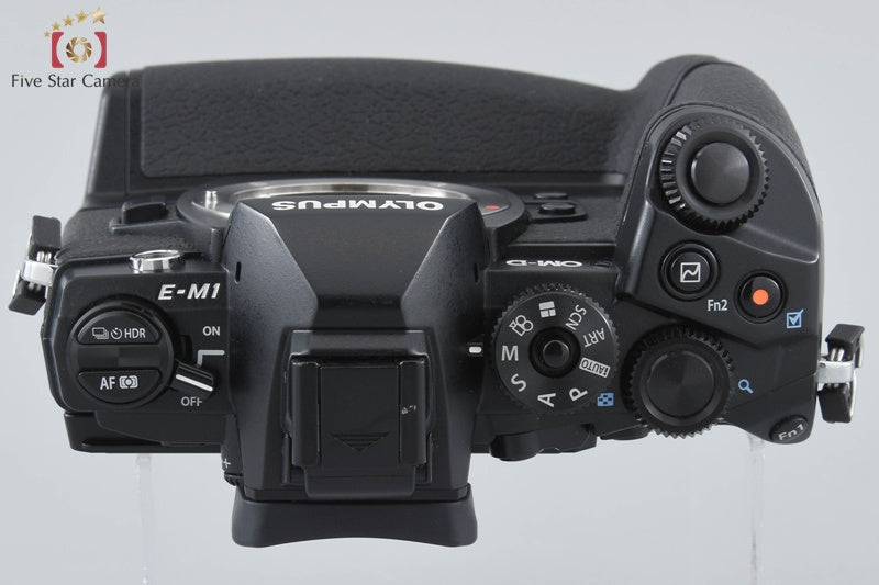 Olympus OM-D E-M1 Black 16.3 MP Digital Mirrorless Camera + HLD-7 Battery holder