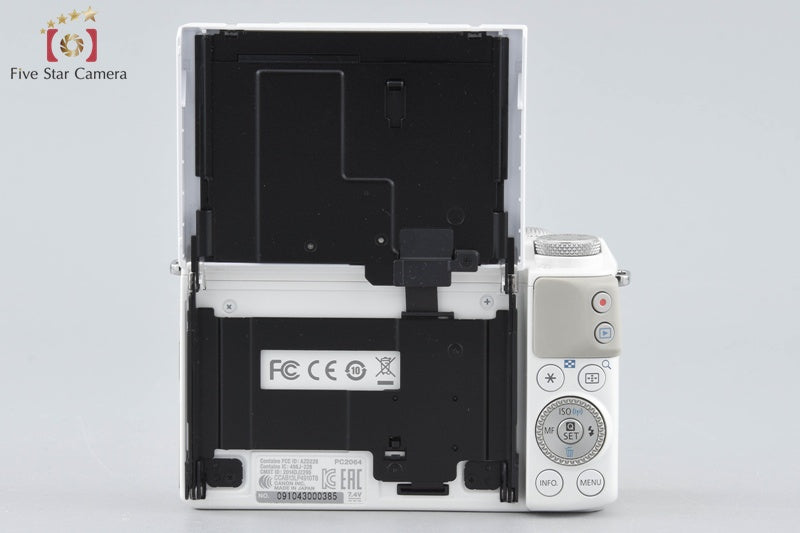 Canon EOS M3 White 24.2 MP Digital Camera EF-M 18-55 IS STM Lens