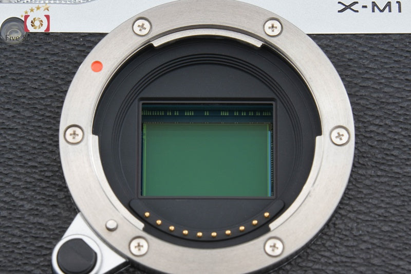 Fujifilm X-M1 Silver 16.3 MP Digital Camera 16-50 27 Lenses w/ Box