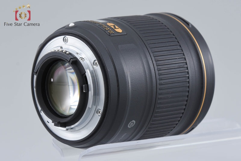 Nikon AF-S NIKKOR 28mm f/1.8 G w/ Box