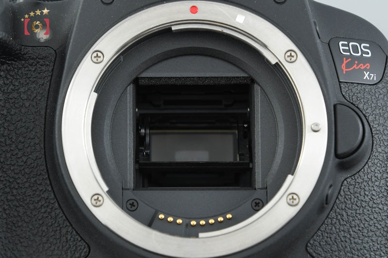 Canon EOS Kiss X7i / Rebal T5i / 700D 18.0 MP DSLR 18-135 Lens