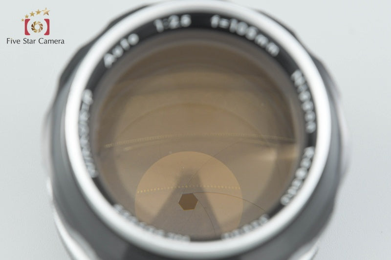 Nikon NIKKOR-P Auto 105mm f/2.5 Non Ai Lens
