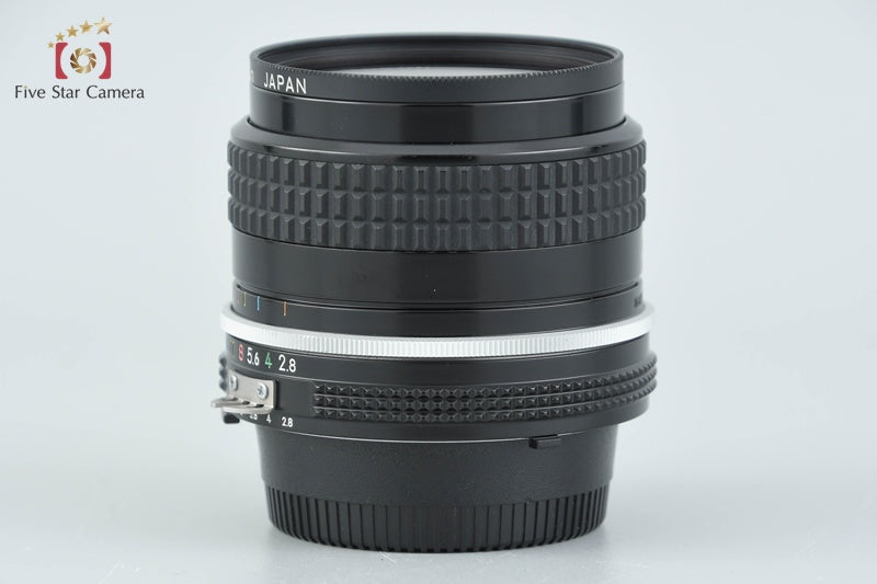 Nikon Ai NIKKOR 24mm f/2.8