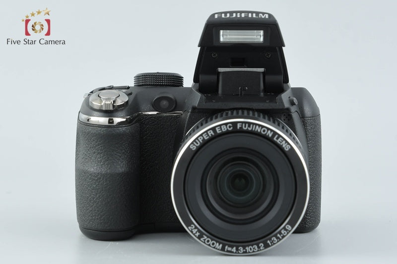 Fujifilm FinePix S3200 14.0 MP Digital Camera from Japan