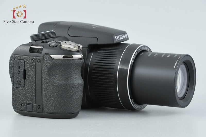 Fujifilm FinePix S3200 14.0 MP Digital Camera from Japan
