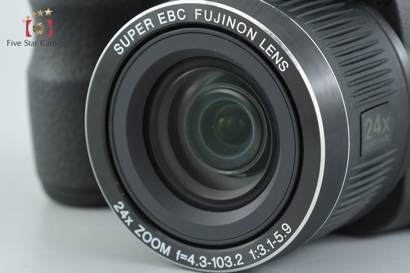 Fujifilm FinePix S3200 14.0 MP Digital Camera from Japan