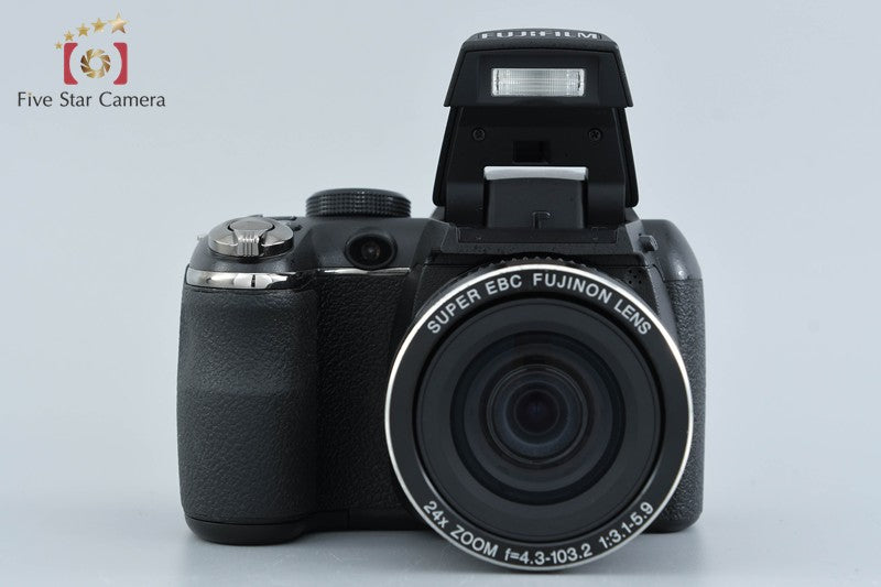 Fujifilm FinePix S3200 14.0 MP Digital Camera from Japan