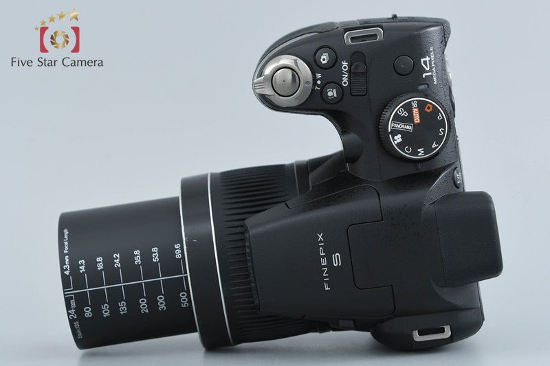 Fujifilm FinePix S3200 14.0 MP Digital Camera
