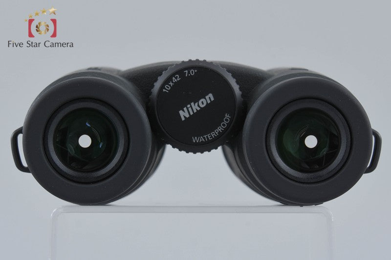 Nikon Prostaff P7 10x42 Binoculars