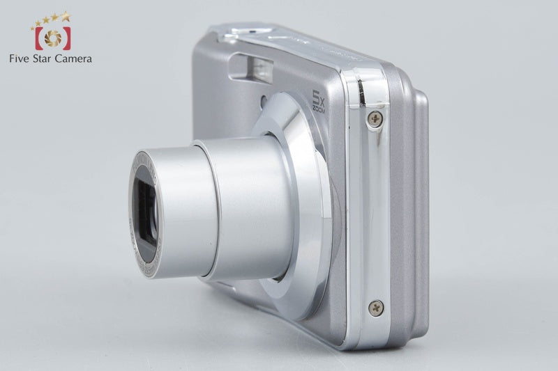Fujifilm FinePix AX660 Silver 14.0 MP Digital Camera