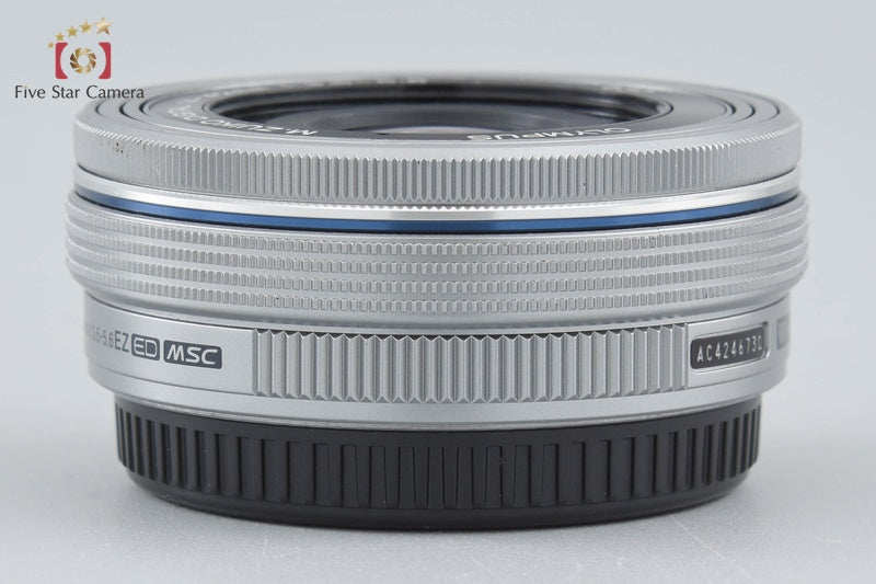 OLYMPUS M.ZUIKO DIGITAL ED 14-42mm f/3.5-5.6 EZ Silver