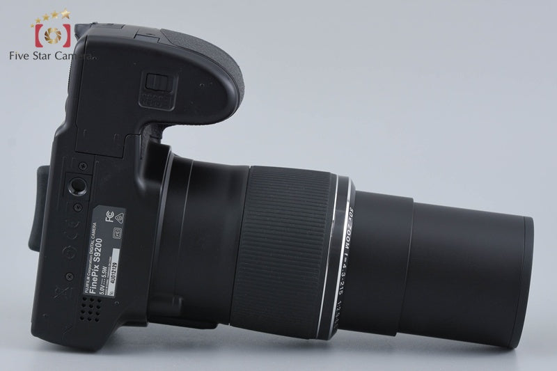 Fujifilm FinePix S9200 Black 16.2 MP Digital Camera