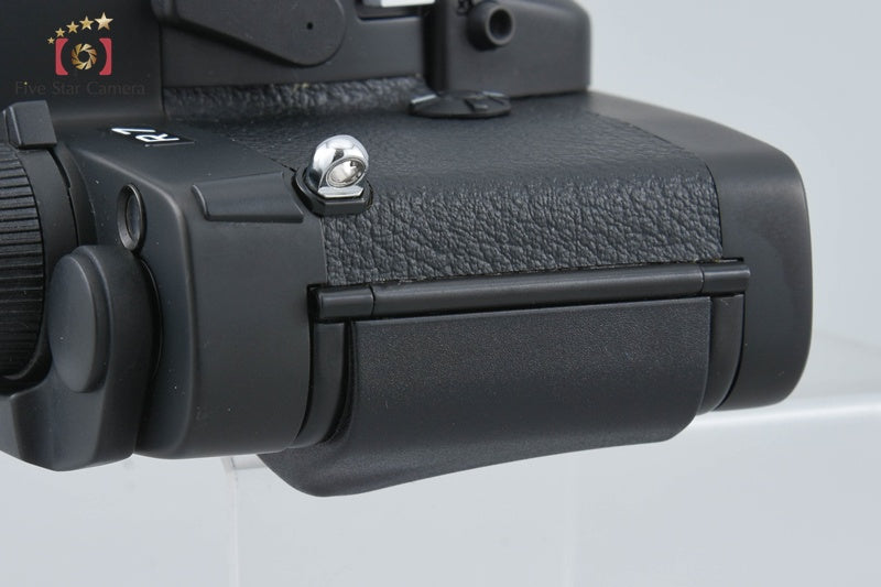 Leica R7 Black 35mm SLR Film Camera Body