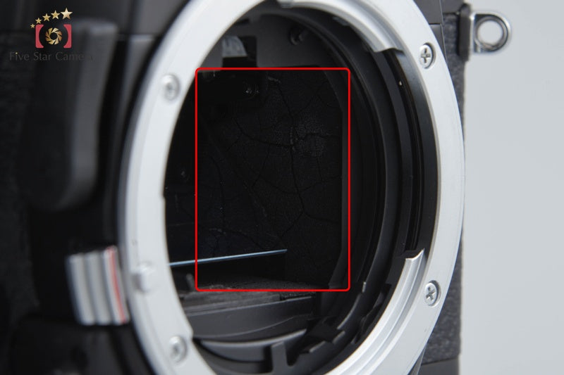 Leica R7 Black 35mm SLR Film Camera Body