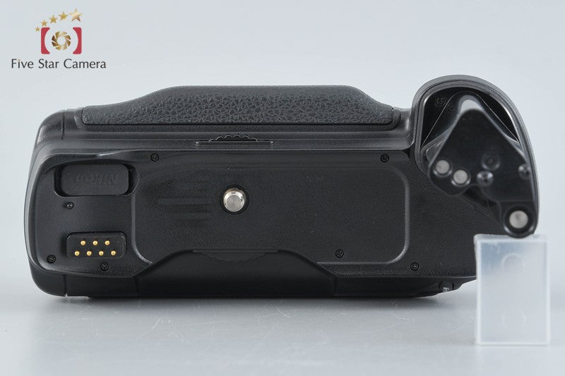 Nikon F100 35mm SLR Film Camera + MB-15 Multi Power Battery Pack