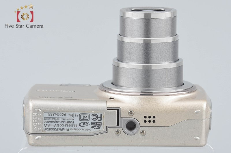 Fujifilm FinePix F200EXR Silver 12.0 MP Digital Camera