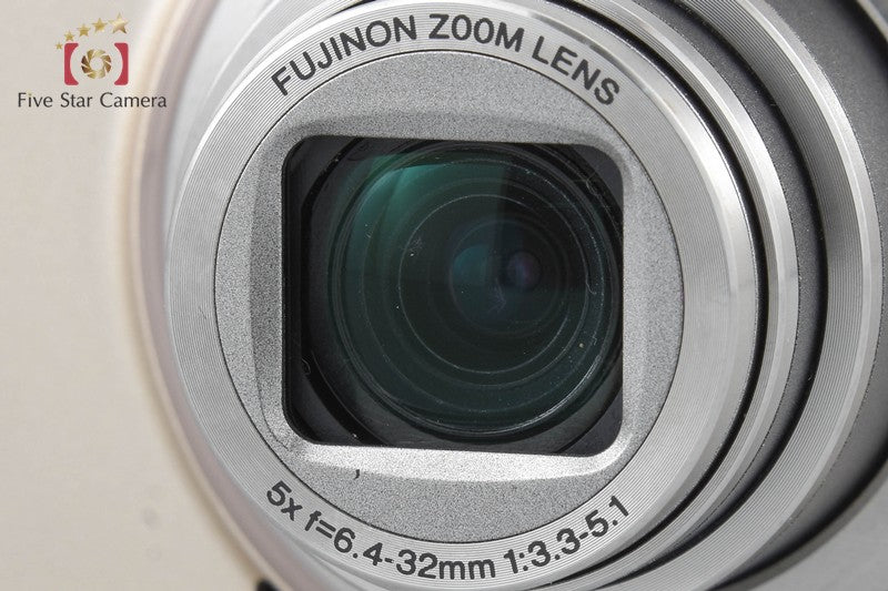 Fujifilm FinePix F200EXR Silver 12.0 MP Digital Camera