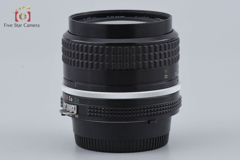 Nikon Ai NIKKOR 28mm f/3.5