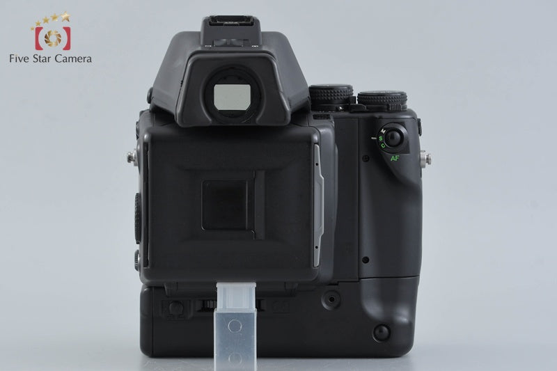 CONTAX 645 Medium Format Camera Body + MP-1 Battery Grip