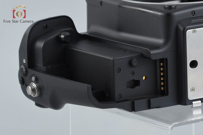CONTAX 645 Medium Format Camera Body + MP-1 Battery Grip