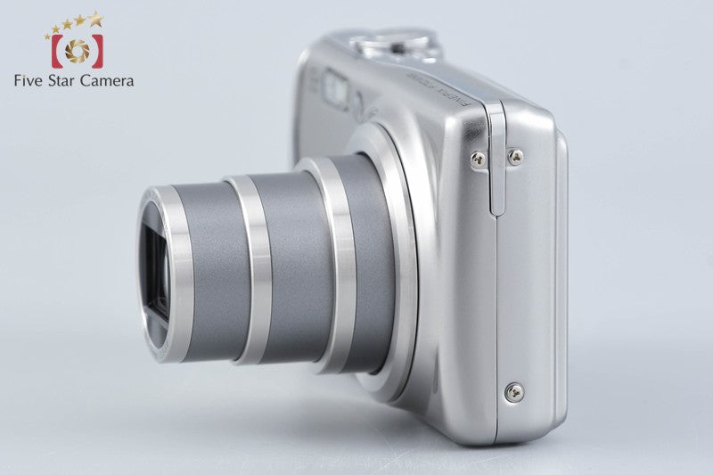 Fujifilm FinePix F70EXR Silver 10.0 MP Digital Camera