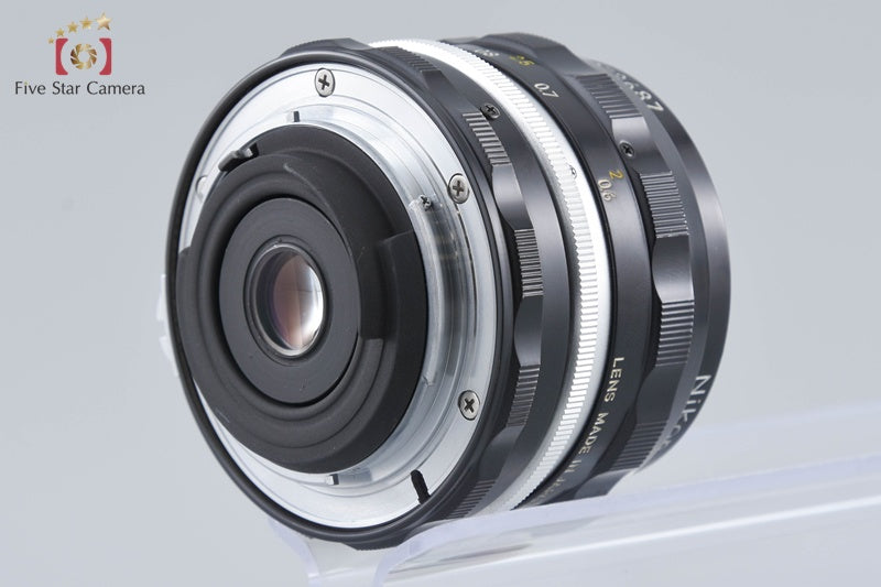 Nikon NIKKOR-H.C Auto 28mm f/3.5 Non Ai Lens