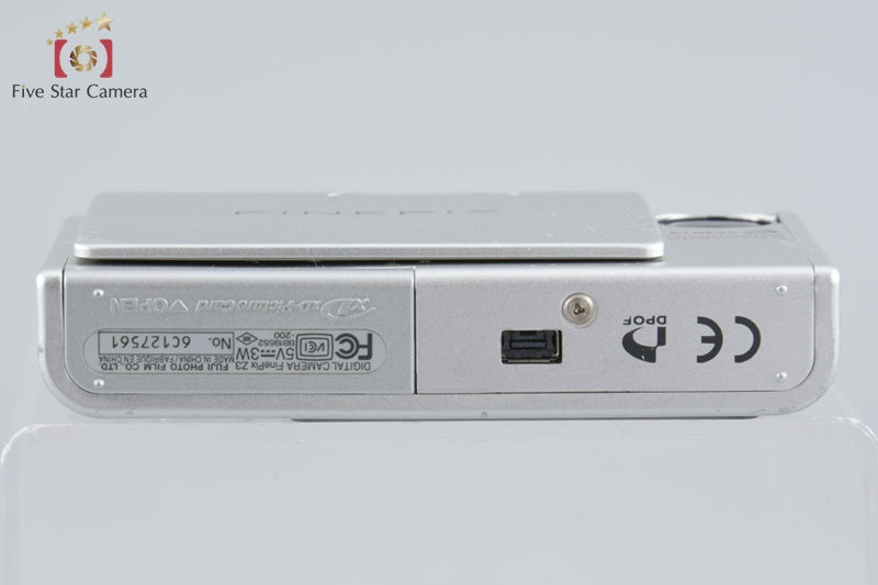Fujifilm FinePix Z3 Silver 5.1 MP Digital Camera