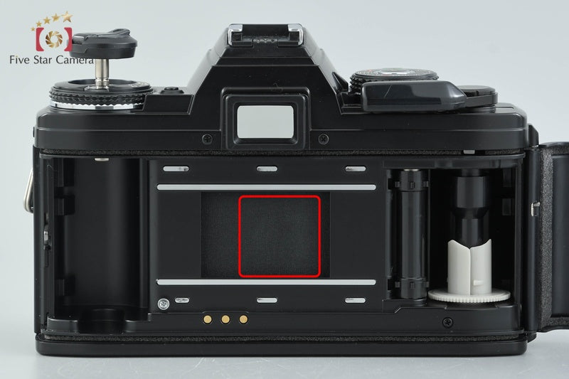 Minolta X-700 35mm SLR Film Camera + MD 35-70mm f/3.5