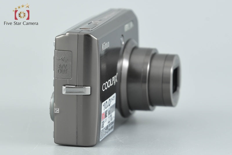 Nikon COOLPIX S600 Urban Black 10.0 MP Digital Camera