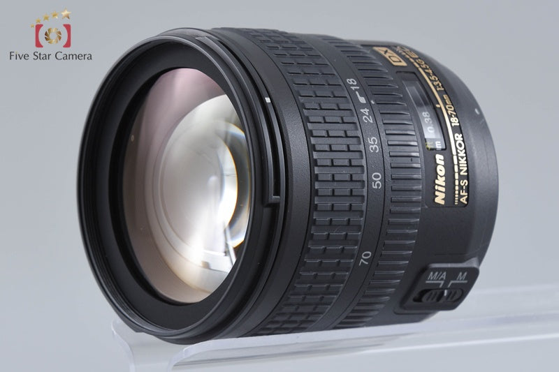 Shutter count 2,049 Nikon D70 6.1 MP DSLR Camera AF-S DX 18-70 Lens