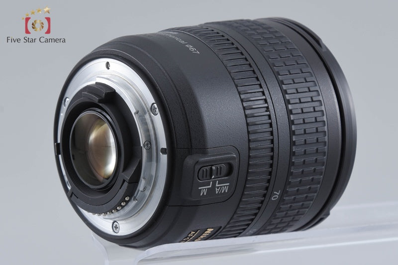Shutter count 2,049 Nikon D70 6.1 MP DSLR Camera AF-S DX 18-70 Lens