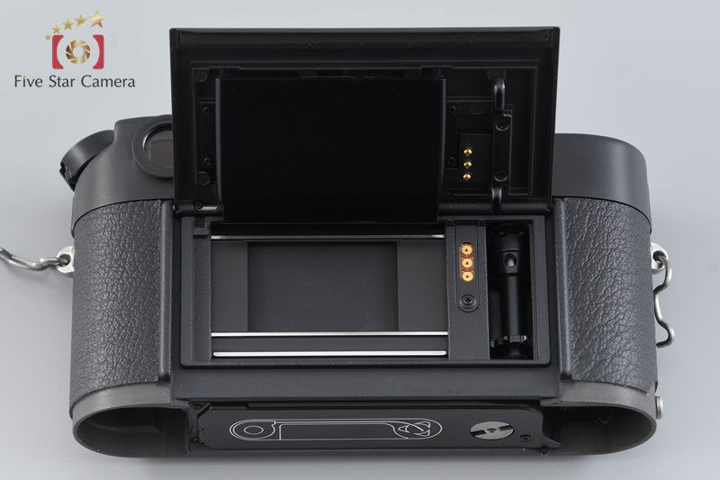 Leica M6 Black 35mm Rangefinder Film Camera Body w/ Box