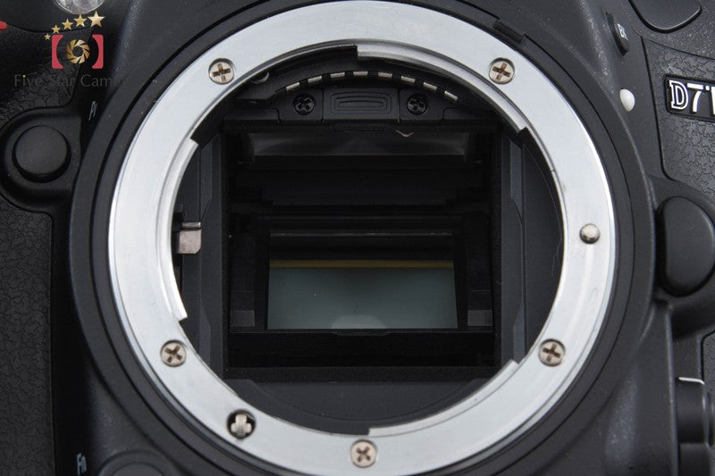 "Shutter count 805" Nikon D7100 24.1 MP Digital SLR Camera 18-105 VR Lens