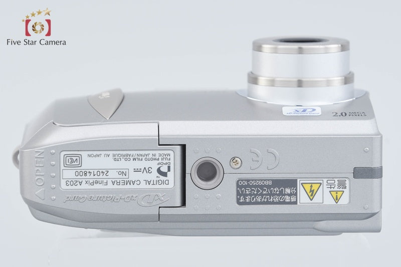 Fujifilm FINEPIX A203 2.0 MP Digital Camera