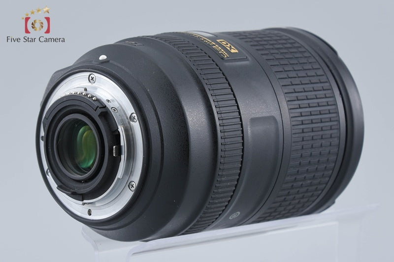 Nikon AF-S DX NIKKOR 18-300mm f/3.5-5.6 G ED VR