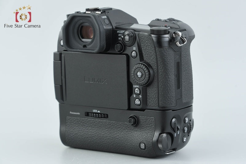 Panasonic LUMIX DC-G9 Black 20.3 MP Mirrorless Camera + DMW-BGG9 Battery Grip