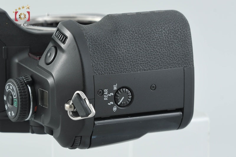 Minolta α-7 Maxxum 7 Dynax 7 35mm SLR Film Camera