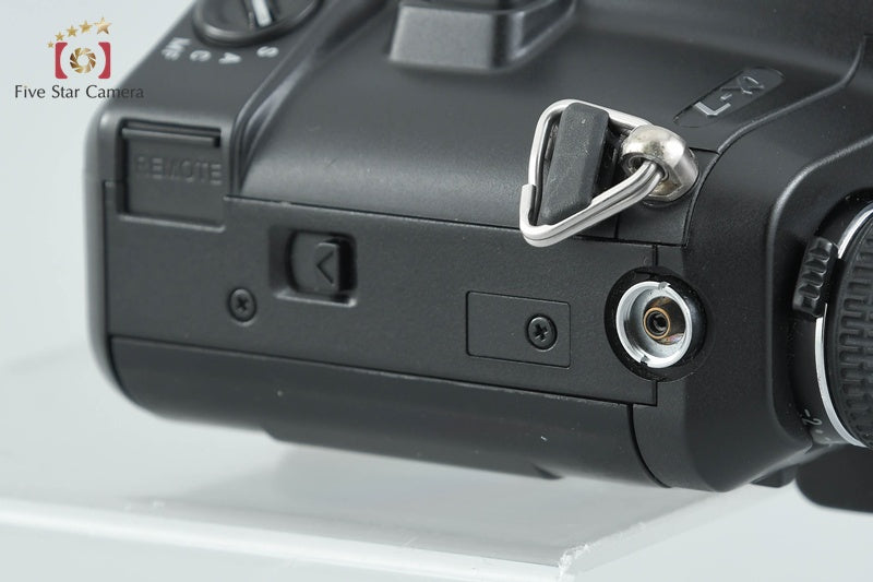 Minolta α-7 Maxxum 7 Dynax 7 35mm SLR Film Camera