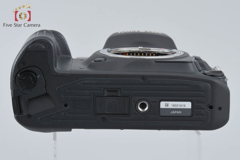 Minolta α-9 Maxxum 9 Dynax 9 35mm SLR Film Camera