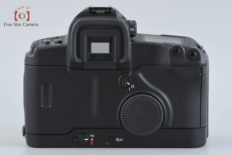 Canon EOS 3 35mm SLR Film Camera Body