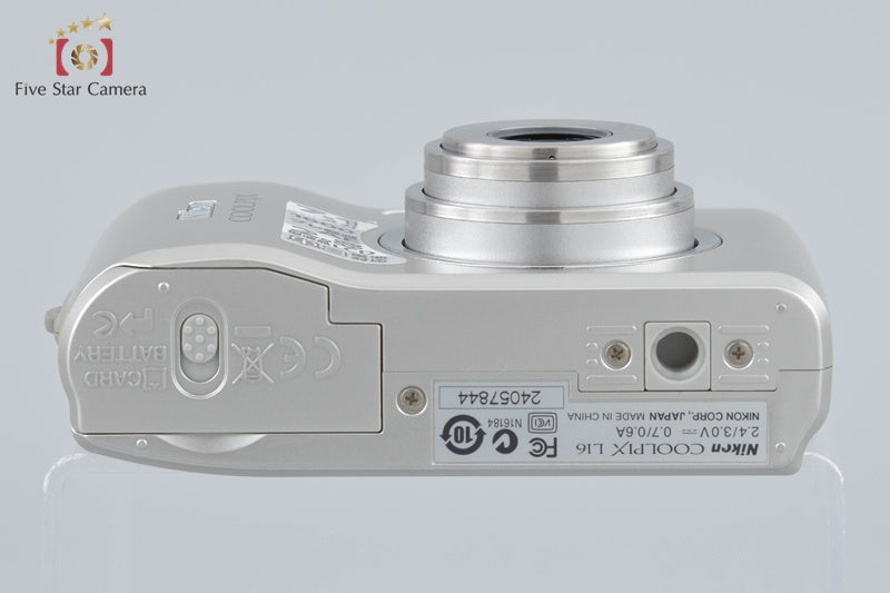 Nikon COOLPIX L16 Silver 7.1 MP Digital Camera