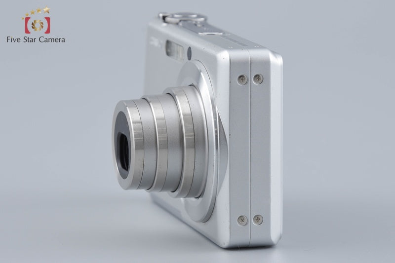 Casio EXILIM EX-Z600 Silver 6.0 MP Digital Camera