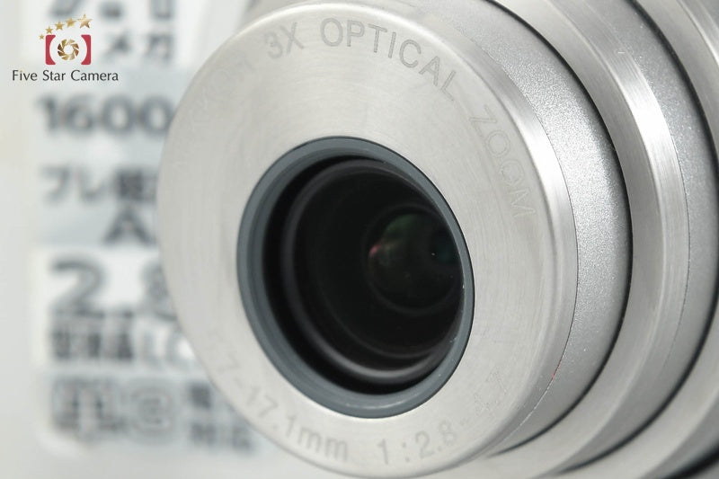 Nikon COOLPIX L16 Silver 7.1 MP Digital Camera