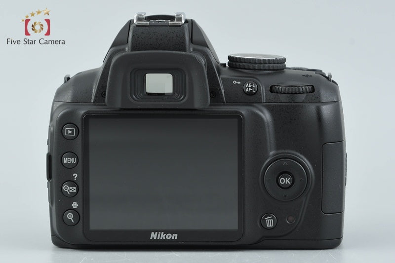 "Shutter count 818" Nikon D3000 10.2 MP DSLR 18-55 VR Lens