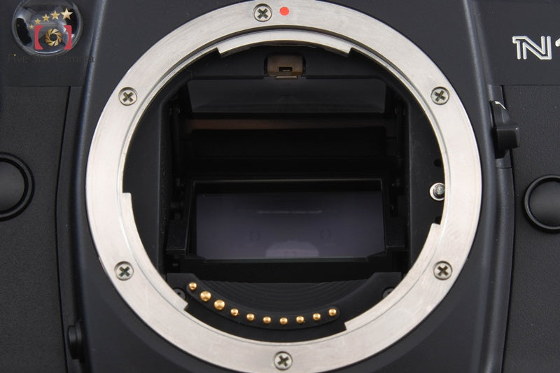 CONTAX N1 35mm SLR Film Camera Body + D-10 Data Back