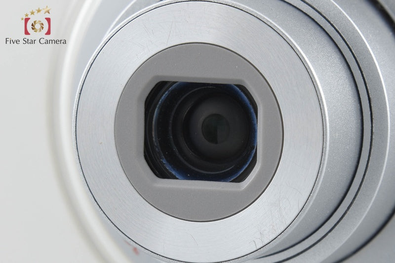 Olympus FE-4020 Pearl White 14.0 MP Digital Camera