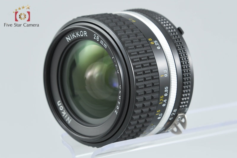 Nikon Ai-S NIKKOR 28mm f/2.8