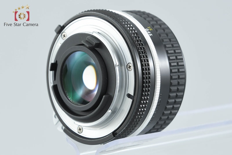 Nikon Ai NIKKOR 50mm f/1.8