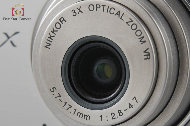 Nikon COOLPIX S510 Silver 8.1 MP Digital Camera
